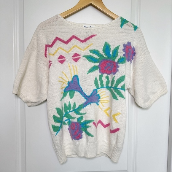 Vintage 80s Knit Short Sleeve Sweater Pullover Floral Abstract Size Medium - Picture 2 of 9